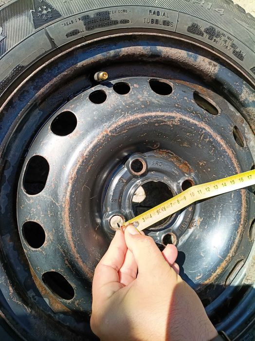 Jantă tabla R14 cu anvelopă allseazon  Goodyear UltraGrip 175/65 R14 / Roată de rezervă
