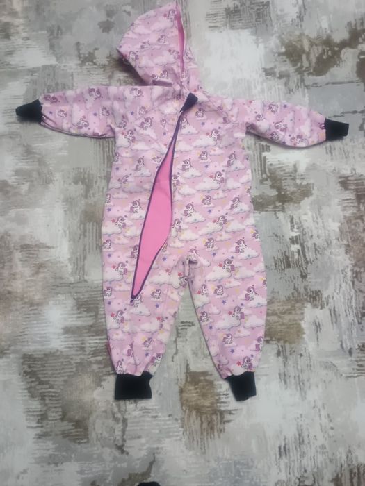Salopeta IELM impermeabila roz cu unicorn, mas 98, stare f buna,100lei