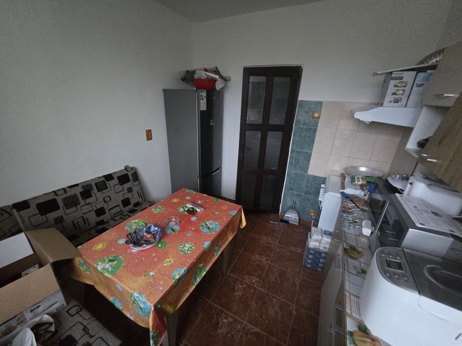 Vând apartament 2 camere Nicolae Bălcescu Constanta
