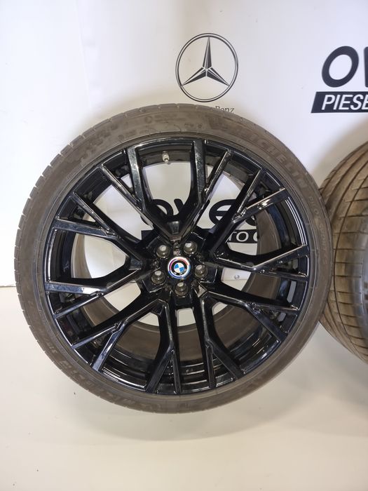 Jante aliaj + cauciucuri vara + senzori 2 lățimii 21 R cu R22 BMW X5 F95  G05 / X6 F96 G06 cod 8090796 , 8090717