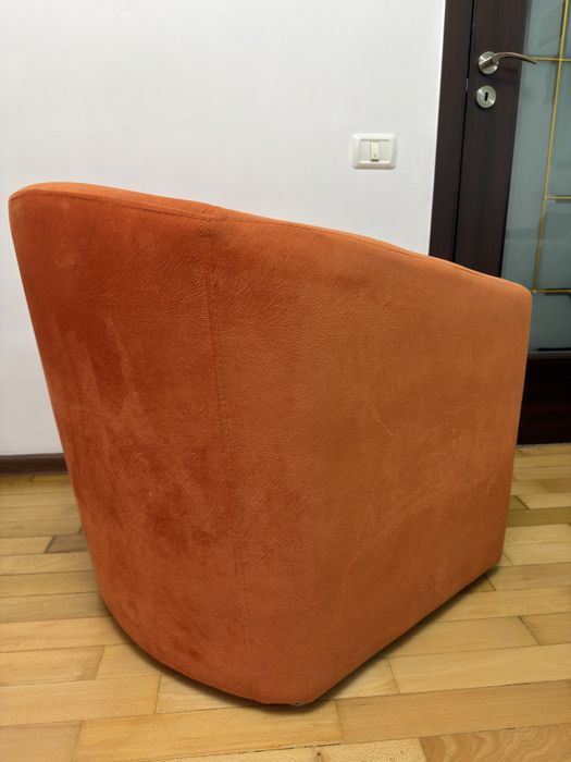 Set 2 fotolii, confortabile si rezistente