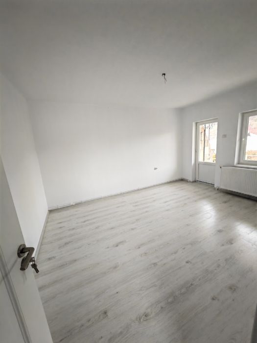 Vila de vânzare în Piatra Neamt