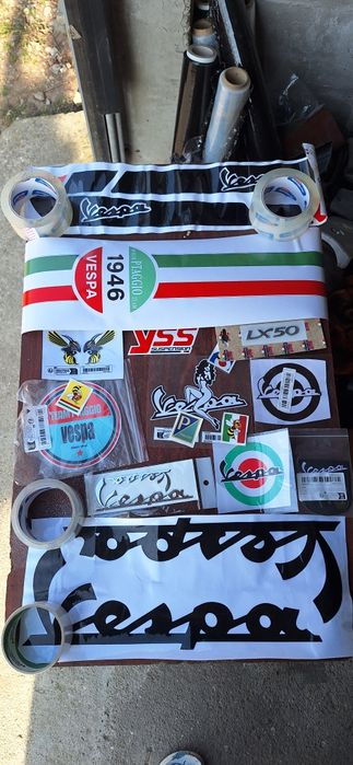 Sigla sigle scris stema frontala laterala piaggio vespa