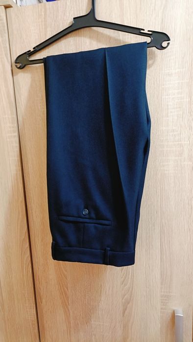 Pantaloni Costum Barbati,bleumarin închis,mărimea  52