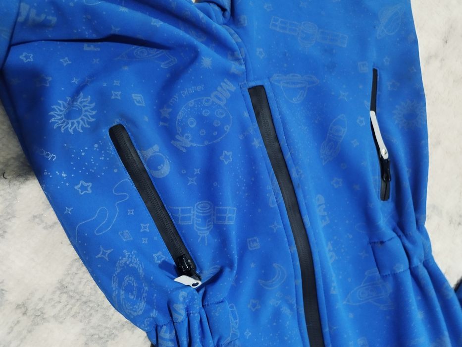 Продам комбинезон для мальчика