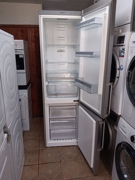 Иноксов комбиниран хладилник с фризе Siemens No Frost A+++ 2г.Гаранция