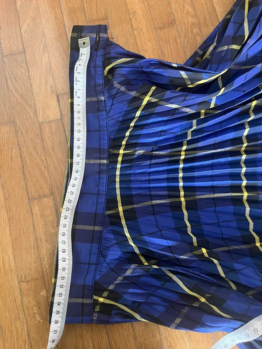 Set cardigan lana100% si fusta plisata deosebita,masuraS,ca Zara Mango