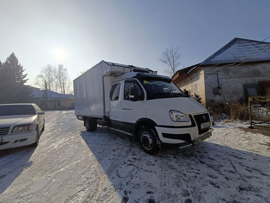 Продам срочно Газель