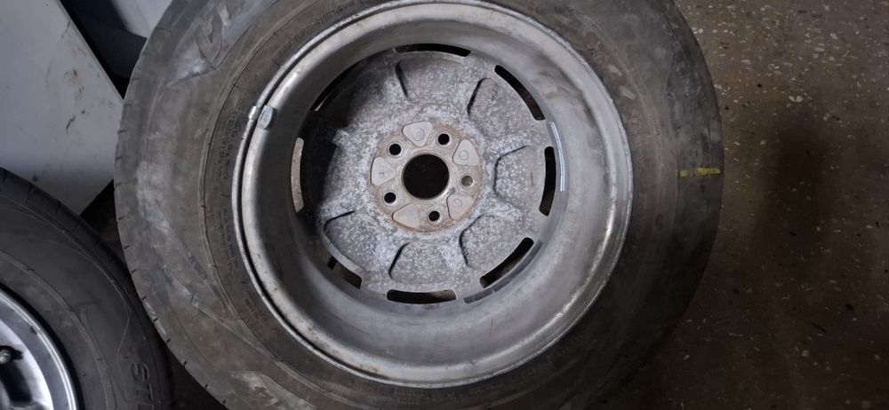 Продам 4 диска литье на 14 5х100
