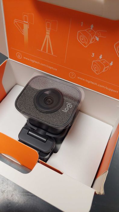 Камера Logitech streamcam