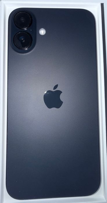 iPhone 16 plus. Торг есть