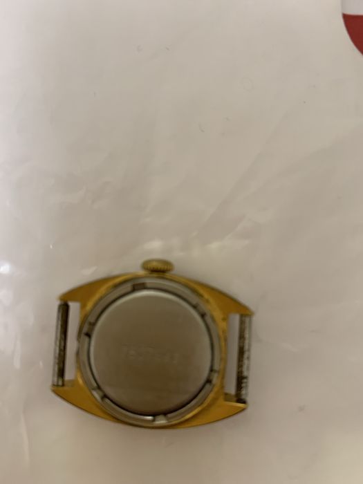 Продам советские позолоченные часы