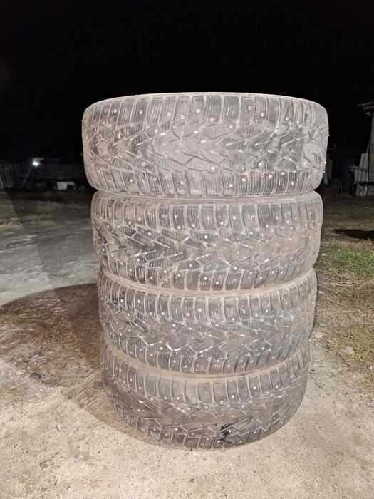 Продам зимние шины