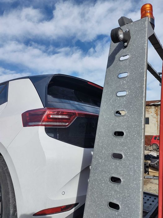 Продавам на части VW ID3 Volkswagen ID.3