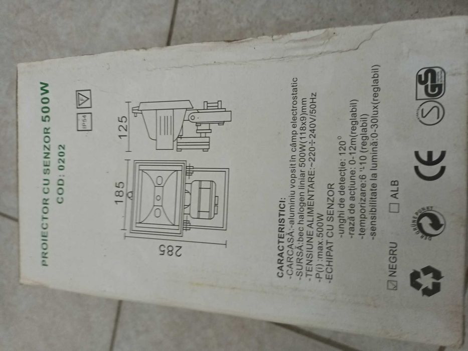 Proiector T&G de 500W (2 bucati) (pret pentru toate)