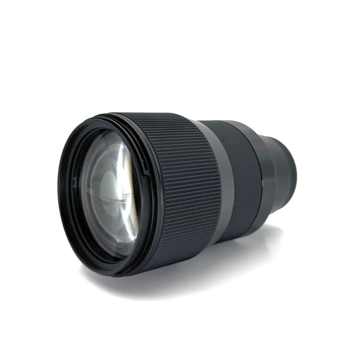 Sigma 135mm F1.8 DG HSM Art – Montură Sony FE - Garantie 3 luni !