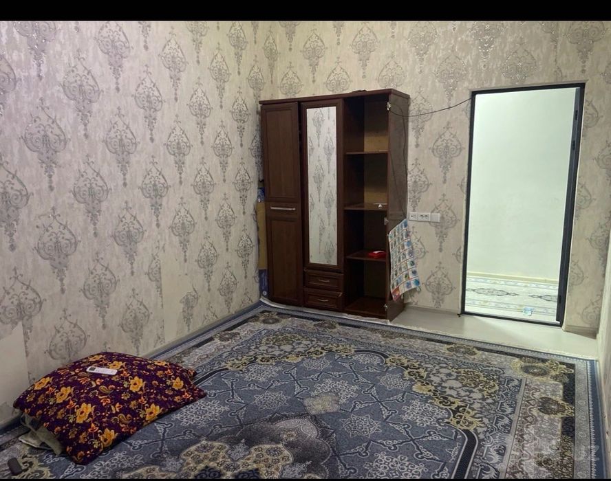 Возле Метро 2 х комнатная