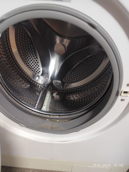 Стиральная машинка автомат