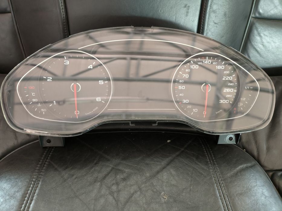 Километраж за Audi A8 D4 4H Matrix