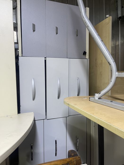 Тумбочки офисные