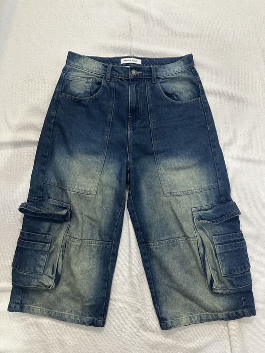 къси панталони „Бермуди“ от HOUSE с ефект на изцапване