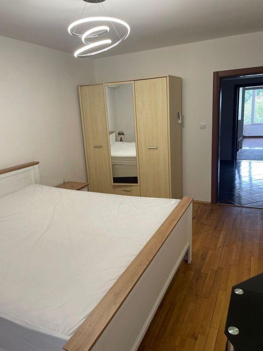 Дава се под наем Тристаен апартамент в София, Лозенец - 95 кв.м за 999 € - Снимка #7