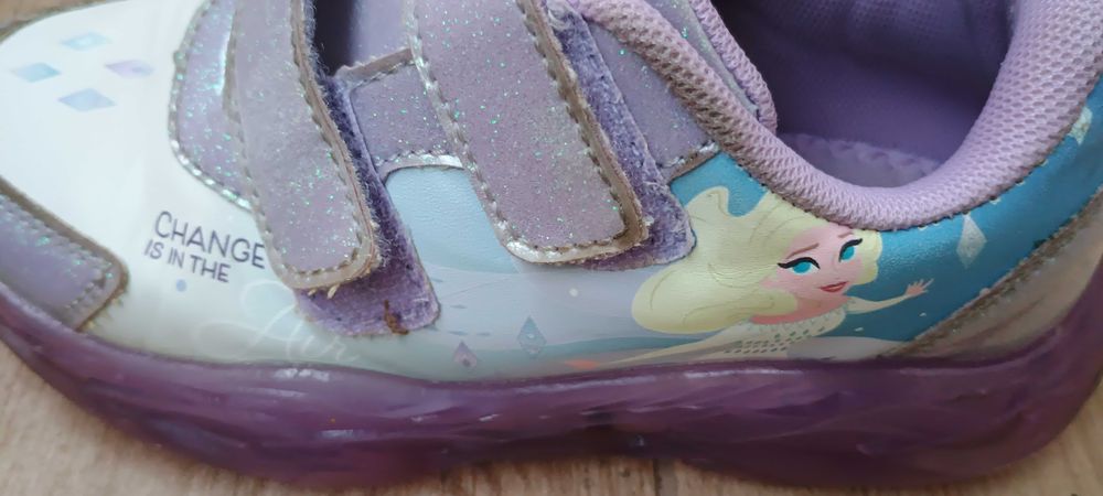 Светещи маратонки Елза и Ана 29 номер