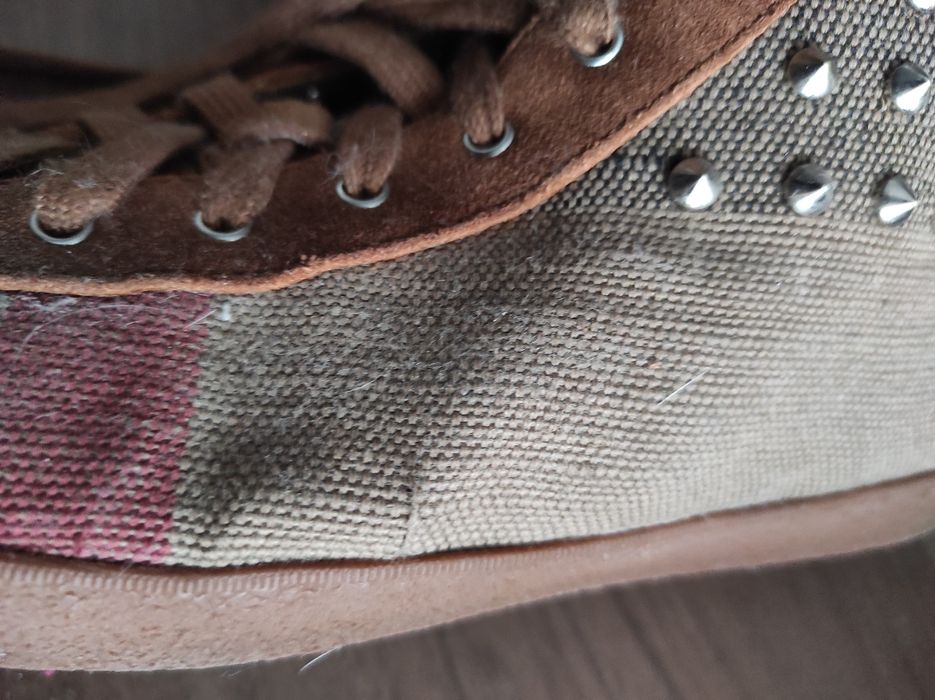 Tenesi Burberry originali