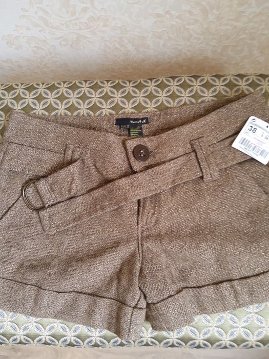 Шорты на межсезонье , брюки