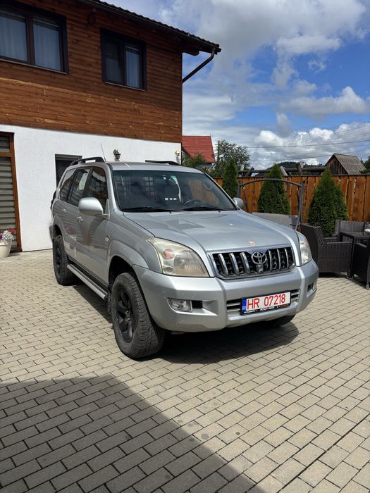 Toyota Land Cruiser J120 Autoutilitara