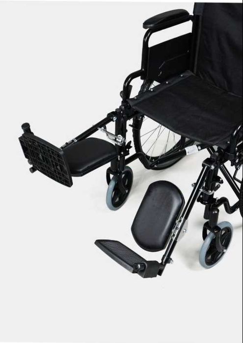 Инвалидная коляска высокого класса с ручным приводом модель YK8001