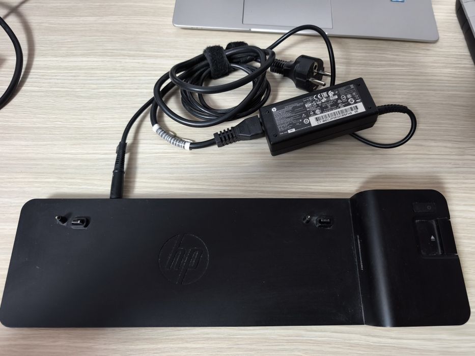 Dock HP  Ultra Docking Station
