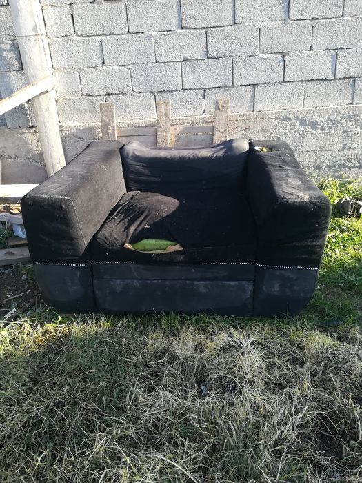 Диван  сатылады.