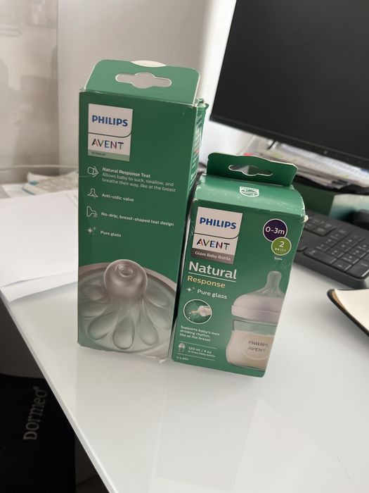 Бебешки шишета Philips Avent.