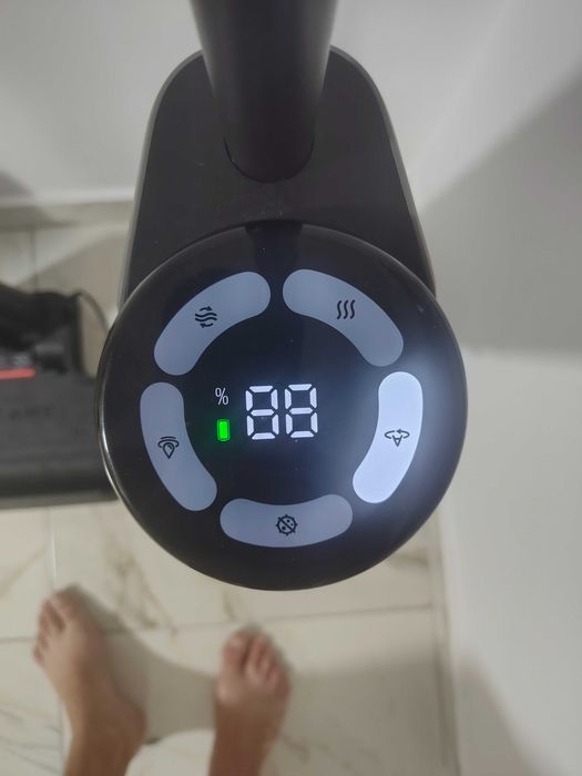 Vand doua aspiratoare dreame unul h12 pro si unul h13 pro