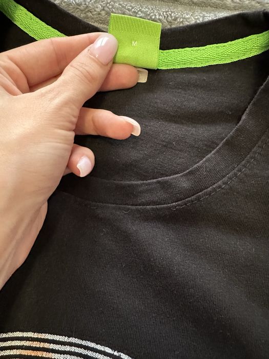 Мъжка тениска Hugo Boss - M размер - черна