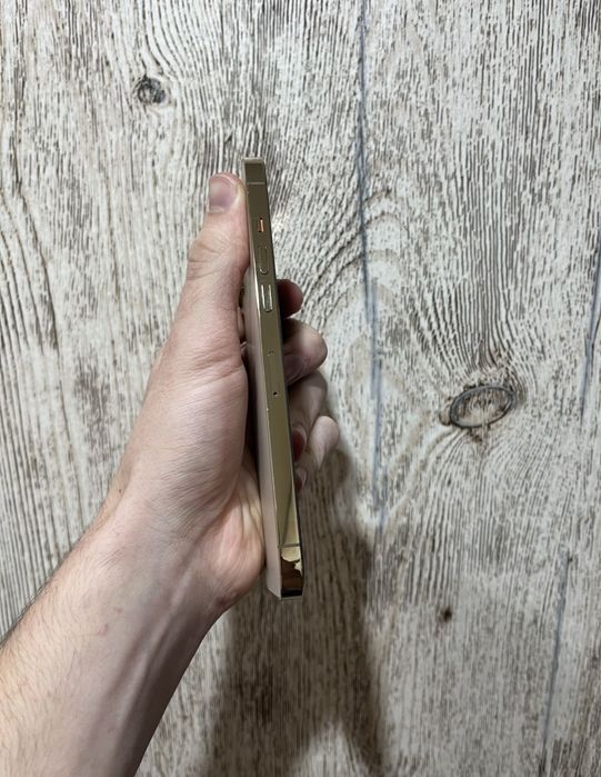 Продам Айфон 12Pro Max 128gb