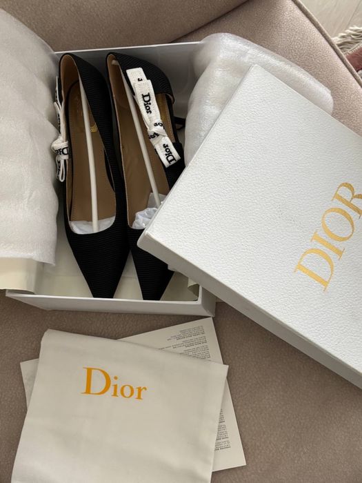 Туфли Dior шикарного качества 40 размер