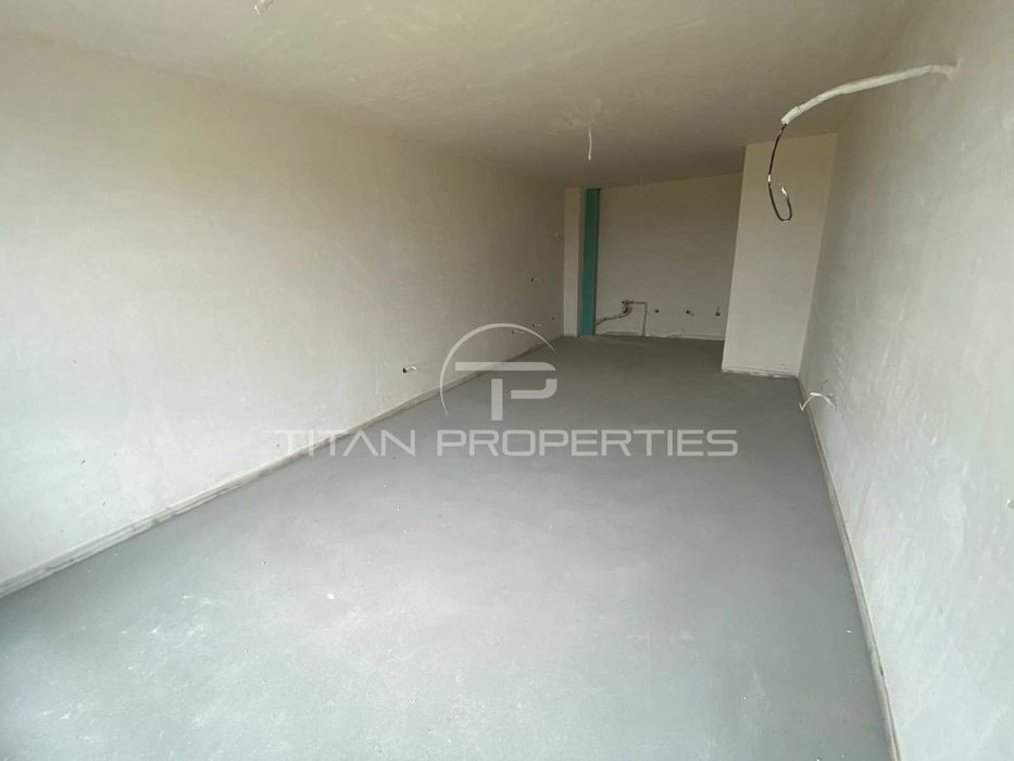 Продава се Двустаен апартамент в Пловдив, Южен - 78 кв.м за 1000 €/кв.м - Снимка #2