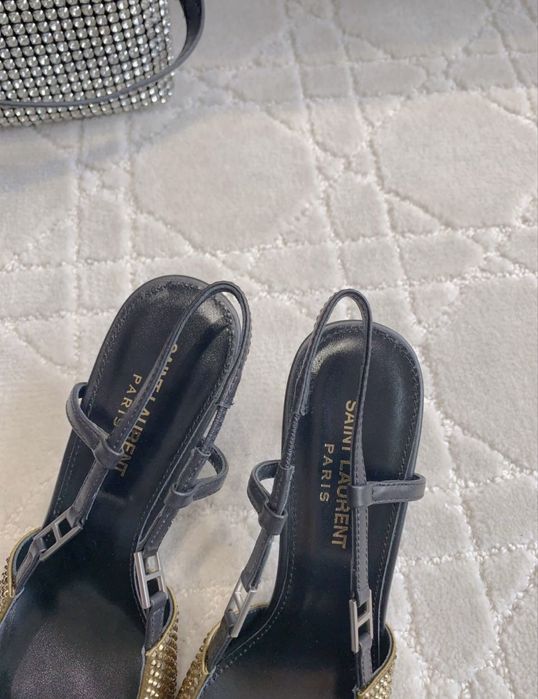 Pantofi Saint Laurent