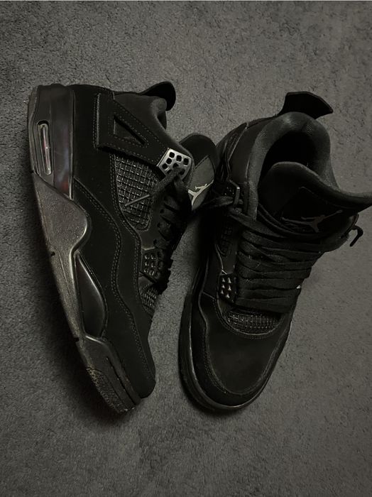 Jordan 4 Black Cat