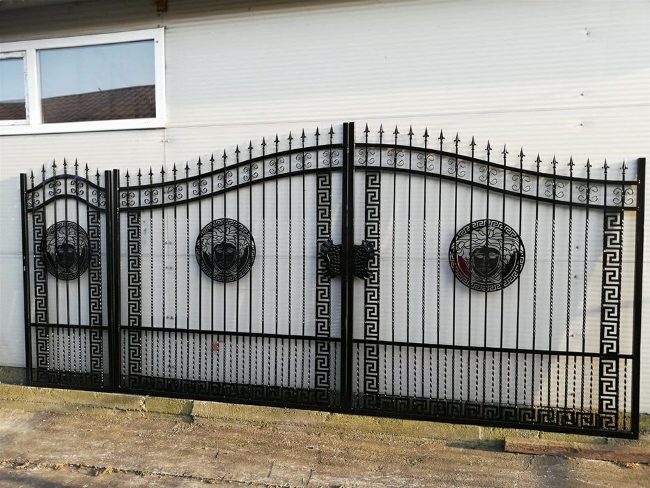 Executam porti ,garduri ,scări și balcoane metalice