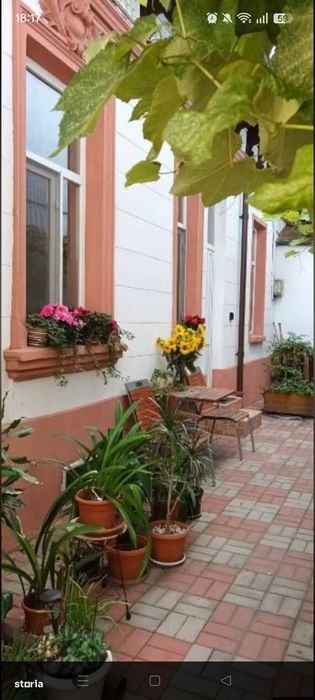 Casă cu 3 dormitoare, 3 bai de închiriat
