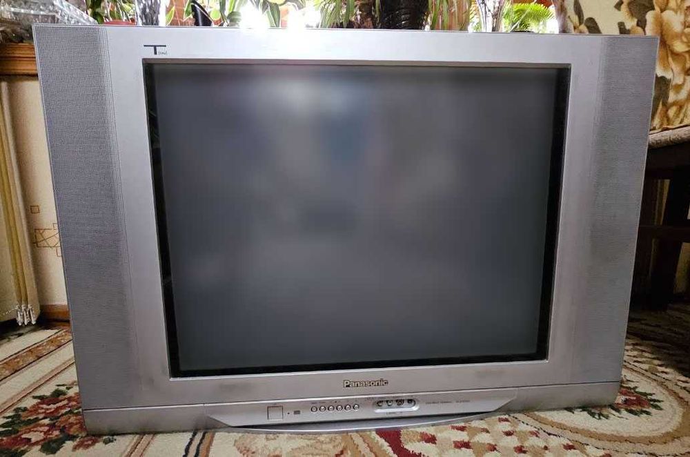 Продаю телевизор Panasonic TAO  72см