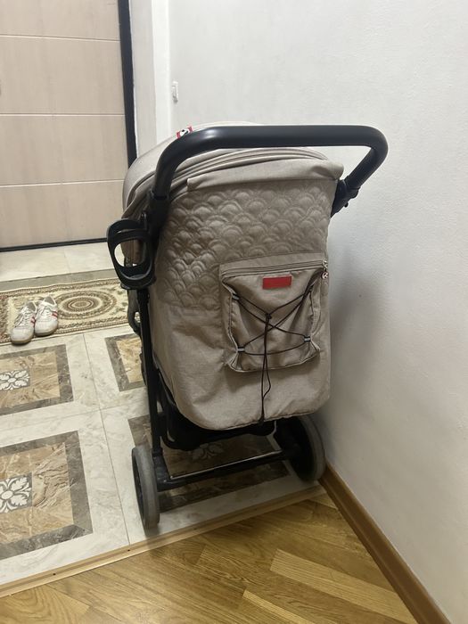 Продам коляску отличного качества