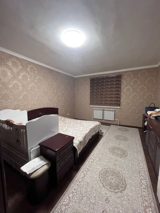 Олмос махалля  4/2/5 с ремонтом