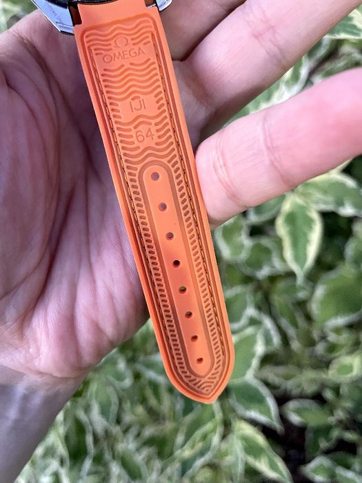 Механические часы Omega