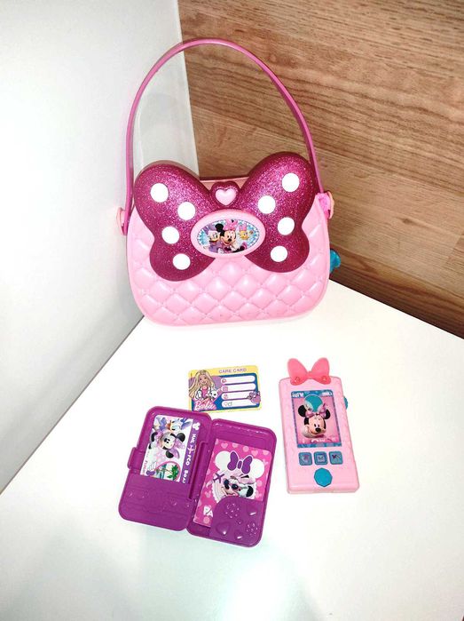 Играчки за деца (момичета)