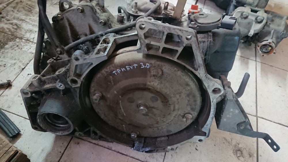 Запчасти Мазда Трибут