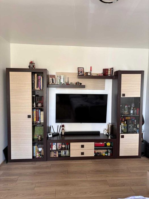 Mobilier living complet + masă 92×60 cm – stare foarte bună